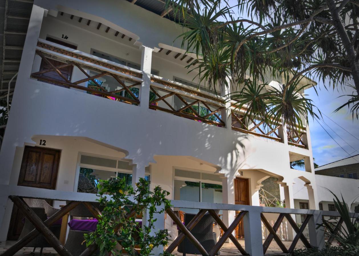 Cocolala Beach House Nungwi Exterior photo