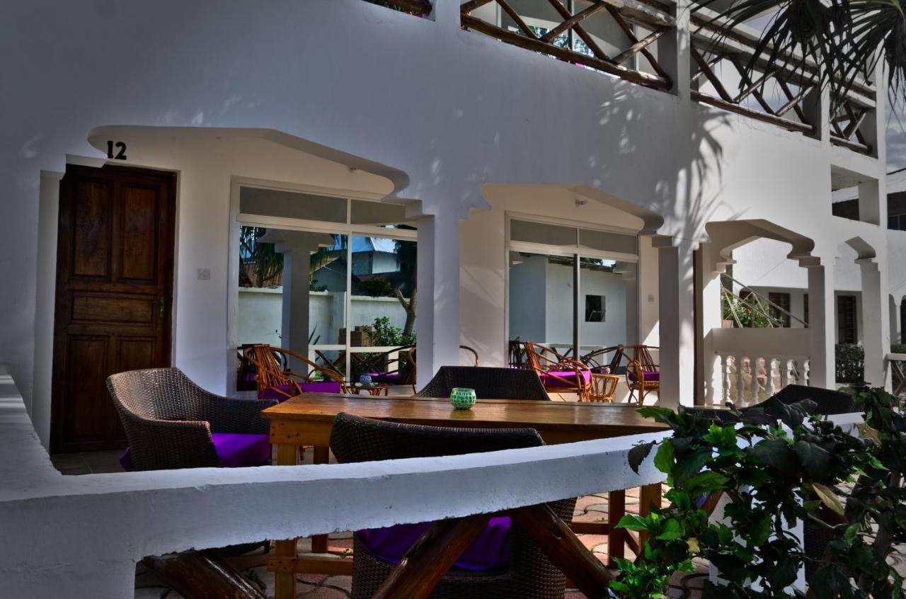 Cocolala Beach House Nungwi Exterior photo