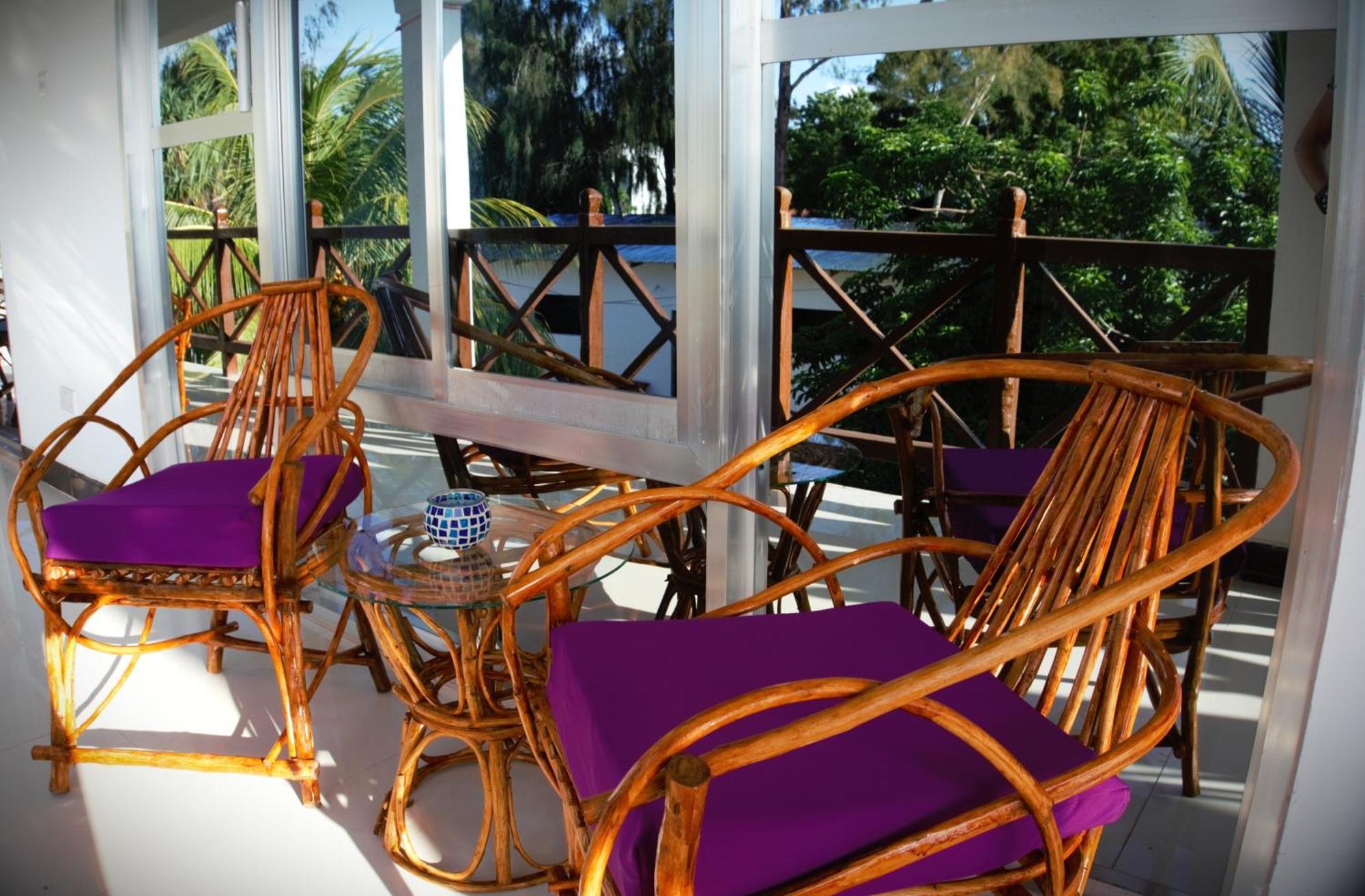 Cocolala Beach House Nungwi Room photo